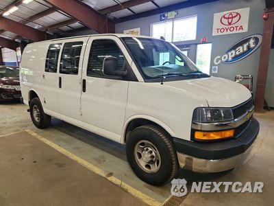 Czwarte zdjęcie samochodu z boku: 2019 CHEVROLET EXPRESS G2500 VIN:1GCWGAFP1K1222270 - miniatura