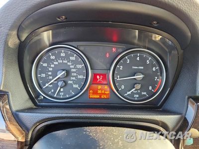 Zdjęcie 9 z 12 samochodu: 2013 BMW 328 XI SULEV VIN:WBAKF5C5XDE658040 - miniatura
