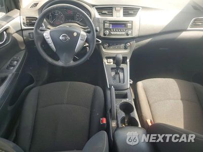 Zdjęcie 8 z 12 samochodu: 2016 NISSAN SENTRA S VIN:3N1AB7AP6GL682644 - miniatura