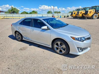 Czwarte zdjęcie samochodu z boku: 2014 TOYOTA CAMRY SE V6 VIN:4T1BK1FK4EU025268 - miniatura