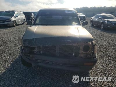 Piąte zdjęcie samochodu w środku: 1996 TOYOTA TACOMA BASE VIN:4TANL42N4TZ160472 - miniatura