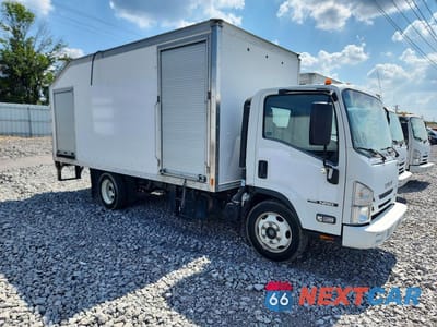 Czwarte zdjęcie samochodu z boku: 2020 ISUZU NRR BOX TRUCK VIN:JALE5W165L7302052 - miniatura