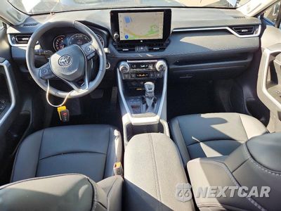 Zdjęcie 8 z 12 samochodu: 2025 TOYOTA RAV4 XLE PREMIUM VIN:2T3C1RFV6SW440319 - miniatura