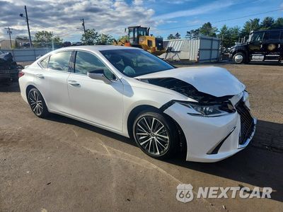 Czwarte zdjęcie samochodu z boku: 2025 LEXUS ES 300H BASE VIN:58ADA1C12SU058488 - miniatura
