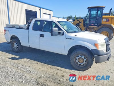 Czwarte zdjęcie samochodu z boku: 2014 FORD F150 SUPER CAB VIN:1FTFX1EF9EKE59239 - miniatura