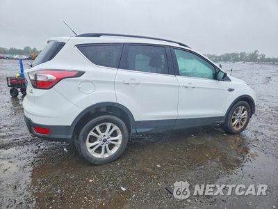 Trzecie zdjęcie samochodu z tyłu: 2017 FORD ESCAPE SE VIN:1FMCU9G90HUA26138 - miniatura
