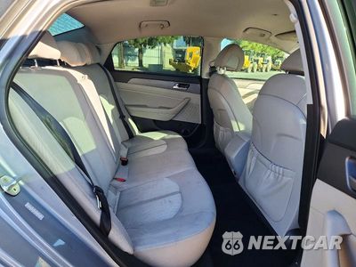 Zdjęcie 10 z 13 samochodu: 2016 HYUNDAI SONATA HYBRID SE VIN:KMHE24L15GA036701 - miniatura