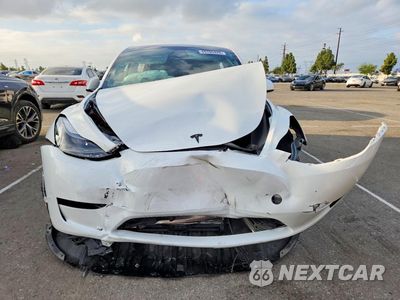 Piąte zdjęcie samochodu w środku: 2023 TESLA MODEL Y VIN:7SAYGDEE1PF796623 - miniatura