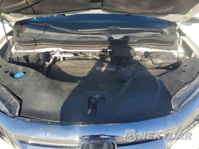 Zdjęcie 11 z 12 samochodu: 2019 HONDA PILOT TOURING VIN:5FNYF6H91KB017644 - miniatura