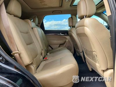 Zdjęcie 11 z 13 samochodu: 2011 KIA SORENTO EX VIN:5XYKUDA22BG180065 - miniatura