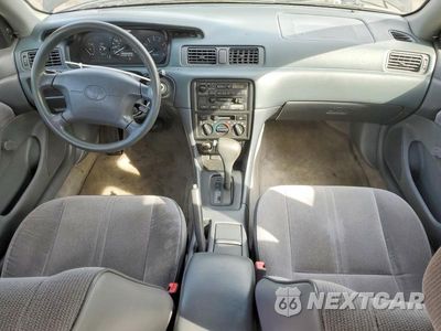 Zdjęcie 8 z 12 samochodu: 1997 TOYOTA CAMRY CE VIN:4T1BG22KXVU120740 - miniatura
