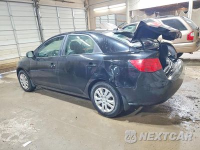 Drugie zdjęcie samochodu z przodu: 2013 KIA FORTE EX VIN:KNAFU4A26D5719233 - miniatura
