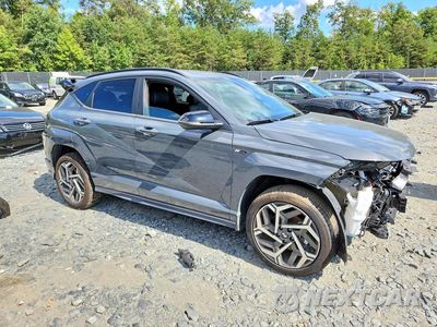 Czwarte zdjęcie samochodu z boku: 2025 HYUNDAI KONA N LINE S VIN:KM8HBCA31SU285645 - miniatura