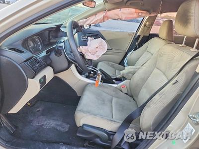 Zdjęcie 7 z 13 samochodu: 2016 HONDA ACCORD LX VIN:1HGCR2F4XGA004264 - miniatura