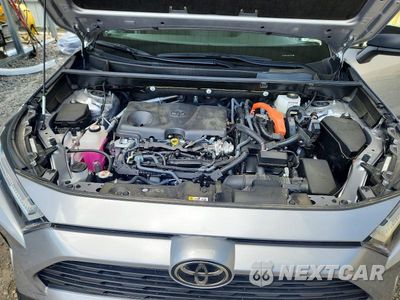 Zdjęcie 12 z 14 samochodu: 2025 TOYOTA RAV4 LE VIN:JTMLWRFV6SD325993 - miniatura