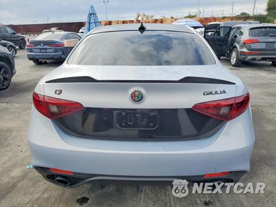 Zdjęcie 6 z 12 samochodu: 2021 ALFA ROMEO GIULIA TI VIN:ZARFAMBN6M7647268 - miniatura