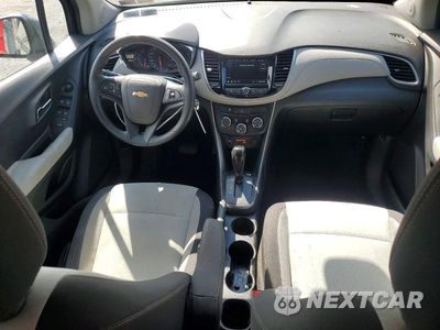 Zdjęcie 8 z 13 samochodu: 2019 CHEVROLET TRAX LS VIN:3GNCJNSB2KL370918 - miniatura