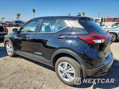 Trzecie zdjęcie samochodu z tyłu: 2025 NISSAN KICKS PLAY S VIN:3N1CP5BV0SL474165 - miniatura