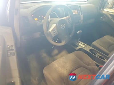 Zdjęcie 8 z 12 samochodu: 2013 NISSAN FRONTIER SV V6 VIN:1N6AD0CW1DN747749 - miniatura