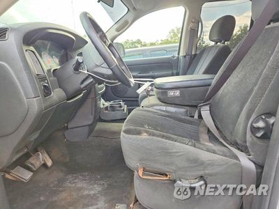 Zdjęcie 7 z 12 samochodu: 2004 DODGE RAM 1500 ST VIN:1D7HA18D34S670591 - miniatura