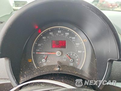 Zdjęcie 9 z 12 samochodu: 2010 VOLKSWAGEN NEW BEETLE VIN:3VWRG3AG2AM036784 - miniatura
