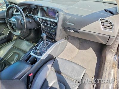 Zdjęcie 8 z 12 samochodu: 2011 AUDI A5 PREMIUM PLUS VIN:WAULFAFRXBA009970 - miniatura