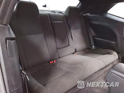 Zdjęcie 10 z 13 samochodu: 2019 DODGE CHALLENGER SXT VIN:2C3CDZAG3KH525932 - miniatura