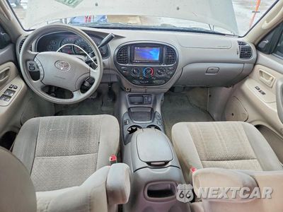 Zdjęcie 8 z 12 samochodu: 2006 TOYOTA TUNDRA DOUBLE CAB SR5 VIN:5TBDT44176S542889 - miniatura