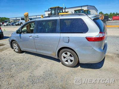 Drugie zdjęcie samochodu z przodu: 2016 TOYOTA SIENNA LE VIN:5TDKK3DC5GS761980 - miniatura