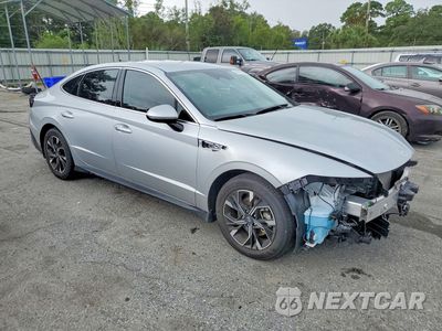 Czwarte zdjęcie samochodu z boku: 2025 HYUNDAI SONATA SEL VIN:KMHL64JA4SA493104 - miniatura