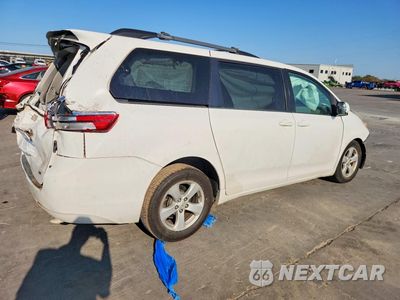 Trzecie zdjęcie samochodu z tyłu: 2015 TOYOTA SIENNA LE VIN:5TDKK3DC2FS578762 - miniatura