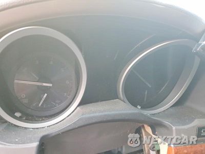 Zdjęcie 9 z 14 samochodu: 2014 TOYOTA LAND CRUISER BASE VIN:JTMHY7AJ5E4028274 - miniatura