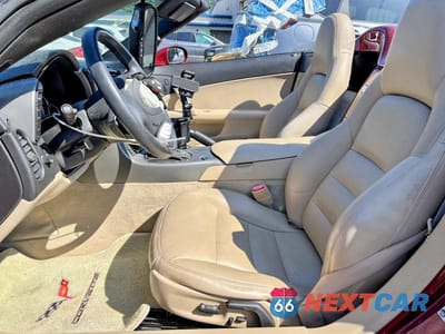 Zdjęcie 7 z 12 samochodu: 2007 CHEVROLET CORVETTE VIN:1G1YY36U775107642 - miniatura
