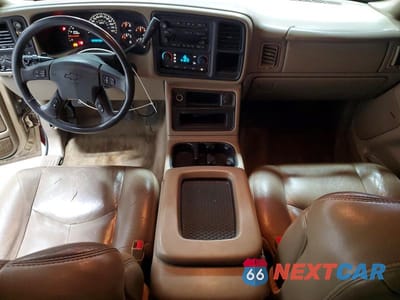 Zdjęcie 8 z 12 samochodu: 2004 CHEVROLET SILVERADO K1500 VIN:2GCEK13T141416046 - miniatura