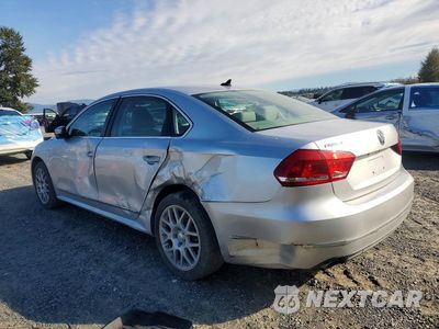 Drugie zdjęcie samochodu z przodu: 2013 VOLKSWAGEN PASSAT SE VIN:1VWBN7A32DC043011 - miniatura