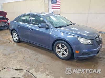 Czwarte zdjęcie samochodu z boku: 2013 CHEVROLET CRUZE LT VIN:1G1PC5SB8D7155788 - miniatura