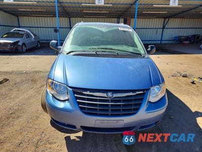 Piąte zdjęcie samochodu w środku: 2007 CHRYSLER TOWN & COUNTRY TOURING VIN:2A4GP54L67R360881 - miniatura