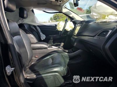 Zdjęcie 7 z 13 samochodu: 2017 DODGE JOURNEY CROSSROAD VIN:3C4PDCGG6HT563334 - miniatura