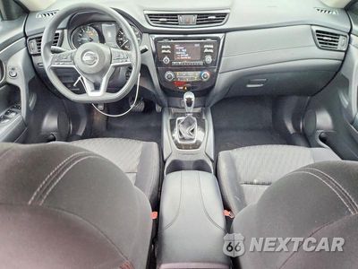 Zdjęcie 8 z 14 samochodu: 2016 NISSAN ROGUE S VIN:KNMAT2MV0HP553537 - miniatura