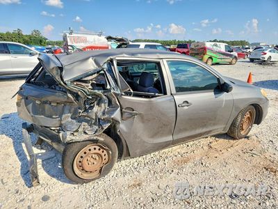 Trzecie zdjęcie samochodu z tyłu: 2007 TOYOTA MATRIX BASE VIN:2T1KR32E27C683425 - miniatura