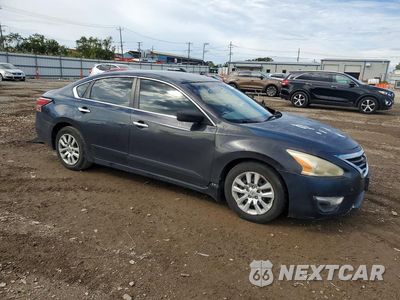 Czwarte zdjęcie samochodu z boku: 2014 NISSAN ALTIMA 2.5 S VIN:1N4AL3AP4EN253377 - miniatura