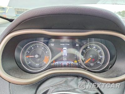 Zdjęcie 9 z 12 samochodu: 2015 JEEP CHEROKEE LIMITED VIN:1C4PJMDSXFW751627 - miniatura