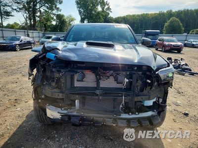 Piąte zdjęcie samochodu w środku: 2025 TOYOTA TACOMA TRD SPORT VIN:3TMLB5JNXSM121486 - miniatura