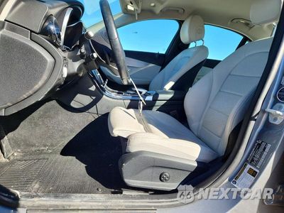 Zdjęcie 7 z 12 samochodu: 2015 MERCEDES-BENZ C 300 4MATIC VIN:55SWF4KB8FU036042 - miniatura