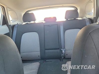 Zdjęcie 10 z 13 samochodu: 2019 HYUNDAI KONA SE VIN:KM8K12AA7KU240694 - miniatura