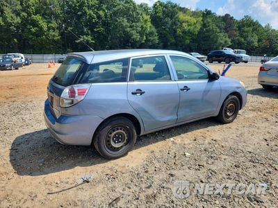 Trzecie zdjęcie samochodu z tyłu: 2005 TOYOTA MATRIX BASE VIN:2T1KR32EX5C394399 - miniatura