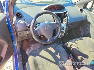 Zdjęcie 8 z 13 samochodu: 2008 TOYOTA YARIS S VIN:JTDJT923285143571 - miniatura