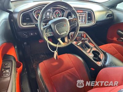 Zdjęcie 8 z 12 samochodu: 2020 DODGE CHALLENGER R/T SCAT PACK VIN:2C3CDZFJ1LH123218 - miniatura