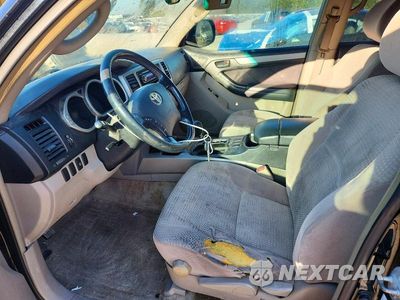 Zdjęcie 7 z 12 samochodu: 2005 TOYOTA 4RUNNER SR5 VIN:JTEZU14R350061341 - miniatura