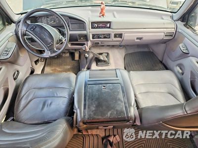 Zdjęcie 8 z 12 samochodu: 1995 FORD F350 VIN:1FTJW36F1SEA78616 - miniatura